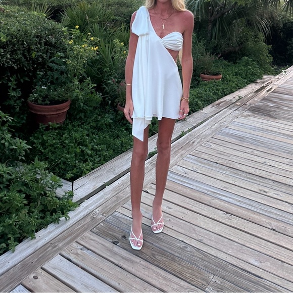 Anthia Dress in Ivory Satin - Picture 3 of 5